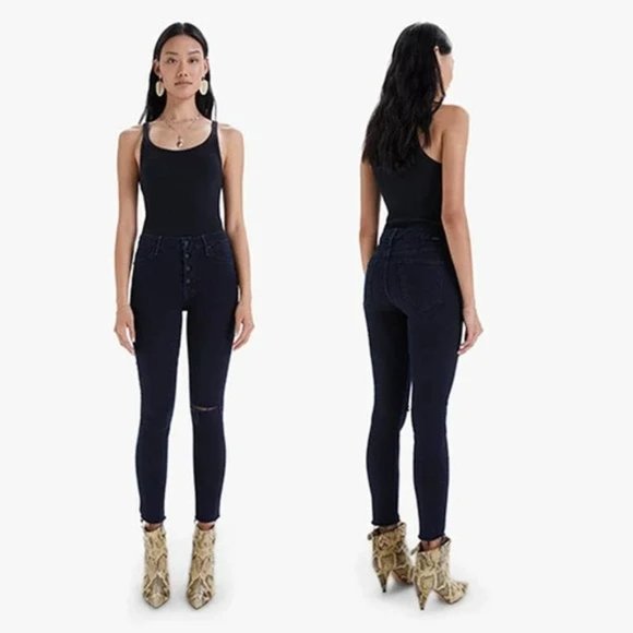 MOTHER Denim - Mother The Pixie Ankle Fray Mid Rise Denim Jeans Holding Hands Tightly Size: